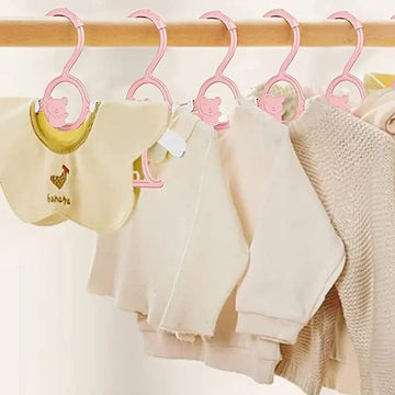 Cintres pour bébé