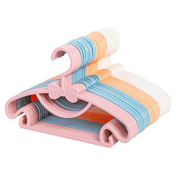 Cintre pour enfant en plastique