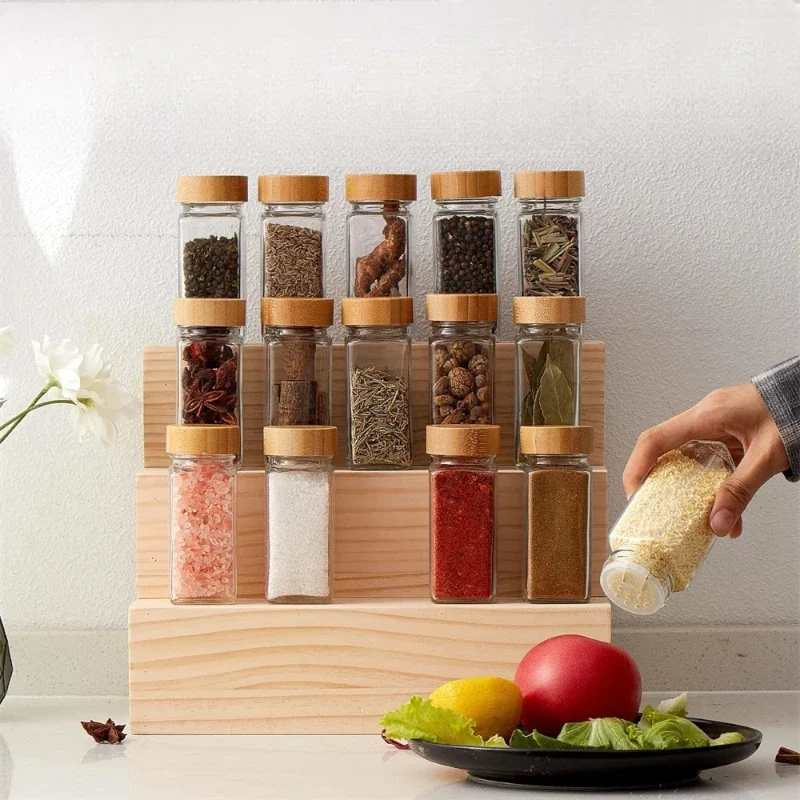 Pot à épices en verre